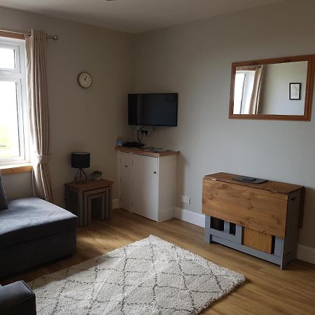 Lindisfarne Self Catering Apartment Navershaw Bagian luar foto