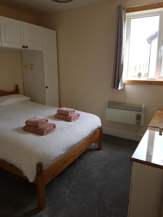 Lindisfarne Self Catering Apartment Navershaw Bagian luar foto