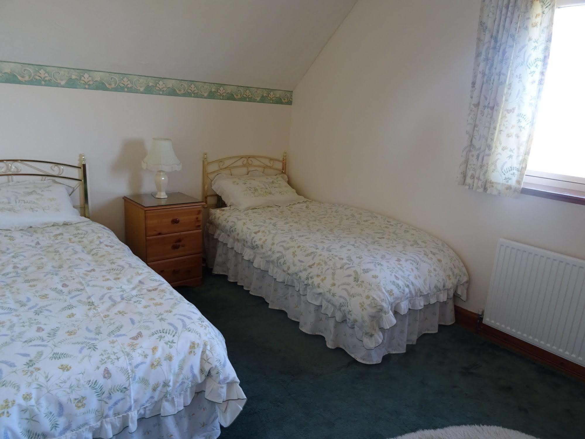 Lindisfarne Self Catering Apartment Navershaw Bagian luar foto