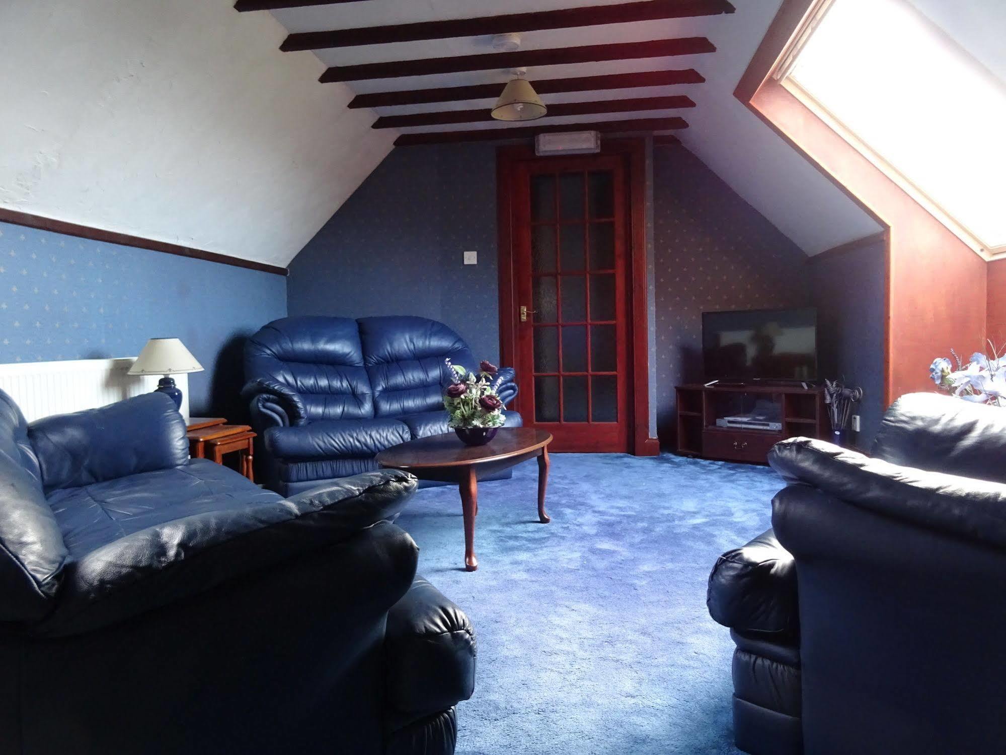 Lindisfarne Self Catering Apartment Navershaw Bagian luar foto